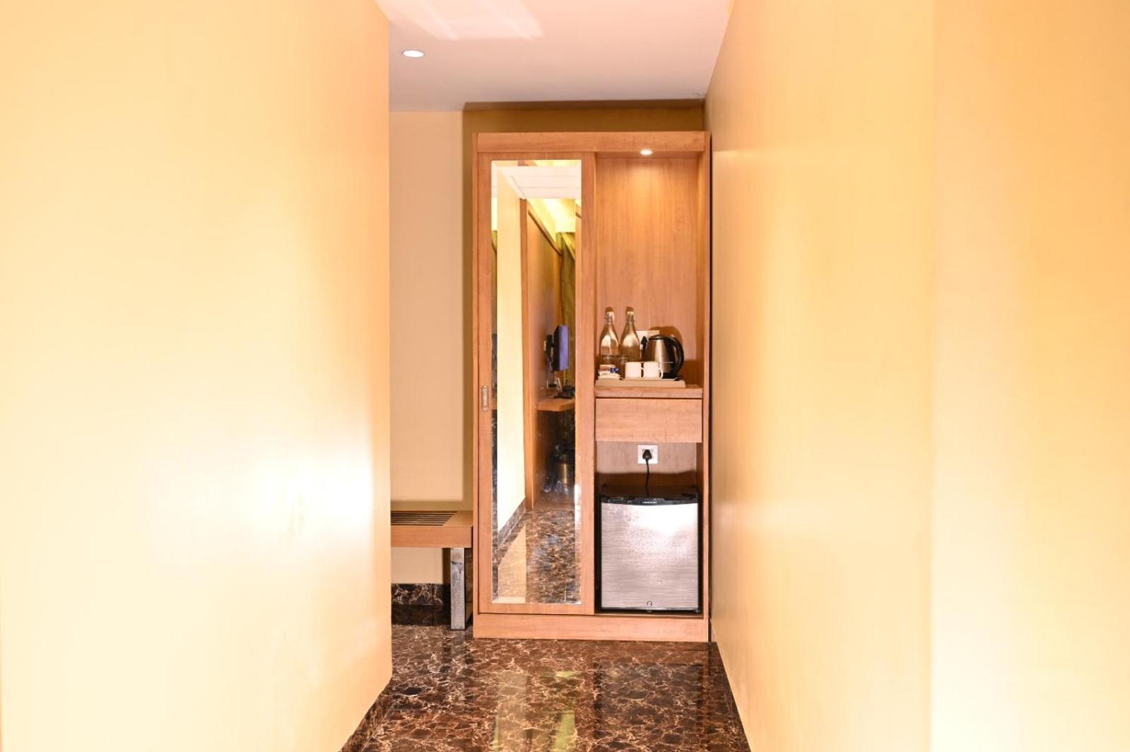 Hotel The Fern Residency Kalkutta Exterior foto
